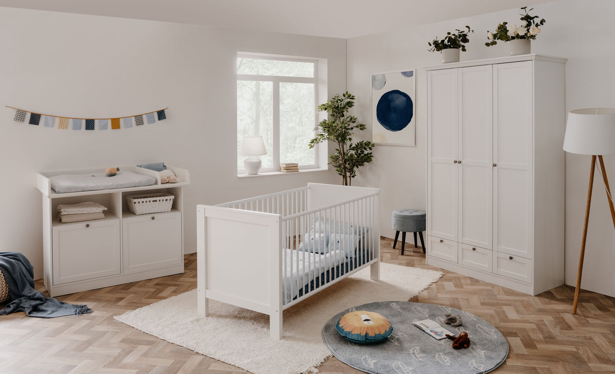 Image of FIN - Babybed Image - Wit - 60x80x120cm. Het luxe babybed Image van Finori combineert een moderne en eenvoudige uitstraling. Met gesloten ...