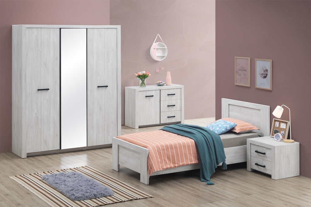 TYC - Jeugdkamer Omari - 3-delige set met 3-deurs kast - White Oak