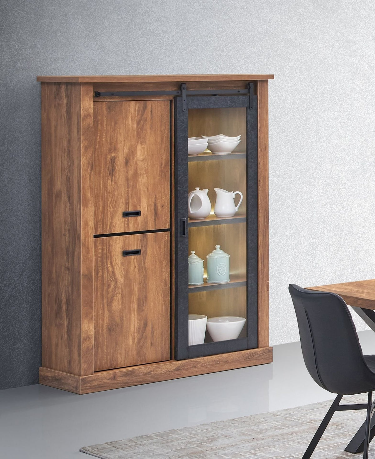 TYC - Vitrinekast Odin - Accacia hout decor - Zwart beton elementen - 125x46x175cm